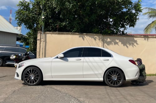 C300 AMGរកឡានស្អាតខ្លាំងកុំថាំលុយអី អត់អស់ស្យុងគ្រូទៀត