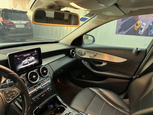 C300 Available for rent