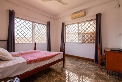 Combo apartment for rent, 3bedroom, Toultompong