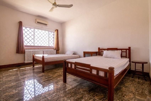 Combo apartment for rent, 3bedroom, Toultompong