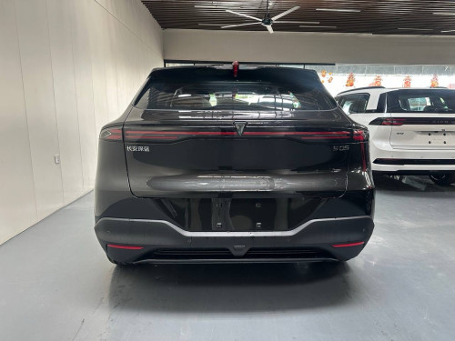 Deepal S05 ឡានអគ្គីសនីសុទ្ធ range 620km តម្លៃល្អ ទទួលកក់ក្នុងតម្លៃល្អ