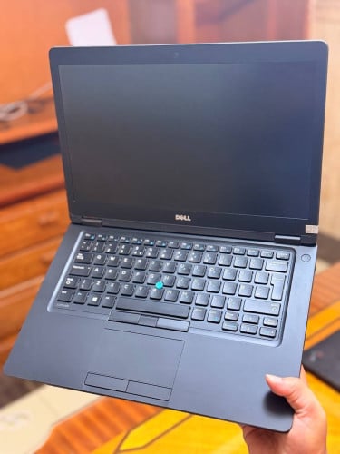 Dell Latitude 5490