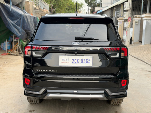 Everest Titanium 2026 ថ្មីខ្លាញ់គោ