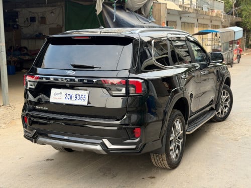Everest Titanium 2026 ថ្មីខ្លាញ់គោ