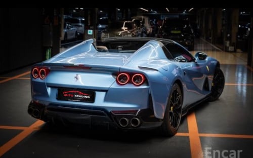 Ferrari 812 GTS 6.5 V12 2021