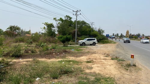 FOR RENT Commercial Land on National Road 5 (Oudong)