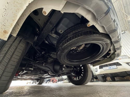 Ford Everest Titanuim 2020 លេងសោរបញ្ឆេះពីចំាយ​ លេងប៊ូមនិង​ Bodykit