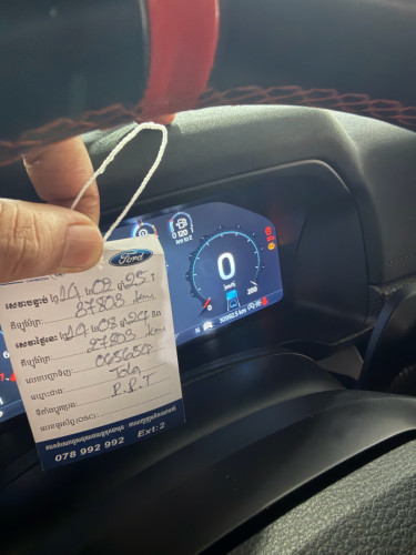 Ford Ranger Raptor សាំង​ 3.0L
