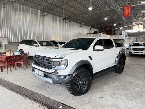 Ford Ranger Raptor សាំង​ 3.0L