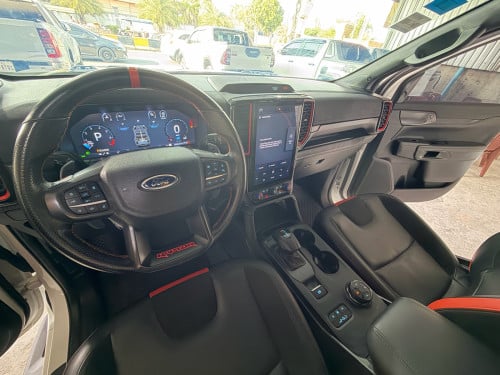 Ford Ranger Raptor សាំង​ 3.0L