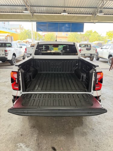 Ford Ranger Raptor សាំង​ 3.0L
