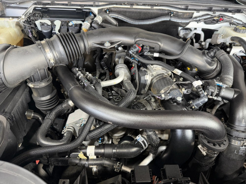 Ford Ranger Raptor សាំង​ 3.0L