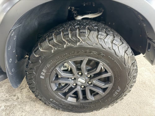 Ford Ranger Raptor សាំង​ 3.0L