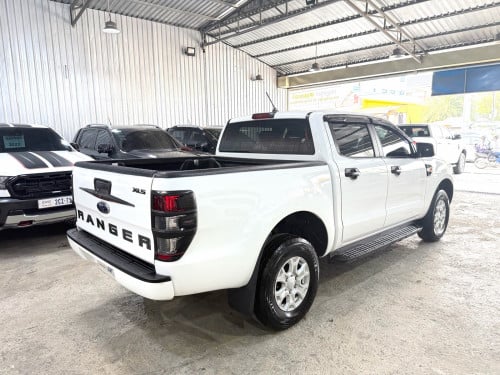 Ford XLS 2022 2.2L ប៉ុង1