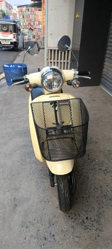 Giono