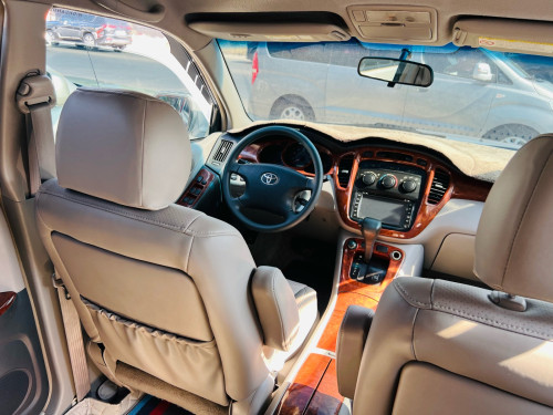 Highlander 02 V6 p1 ធានាឡានស្អាតខ្លាំង
