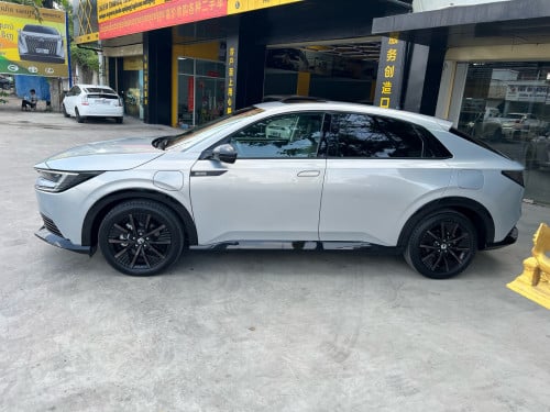 Honda eNP2 2025 EV