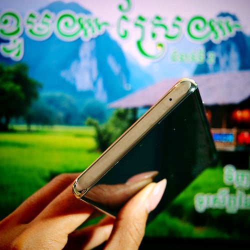 HONOR X50 5G (X9B)(វ៉ៃដូរបាន)មានធានាច្បាស់លាស់ត្រឹមត្រូវ