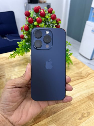 IPHONE 15 Pro