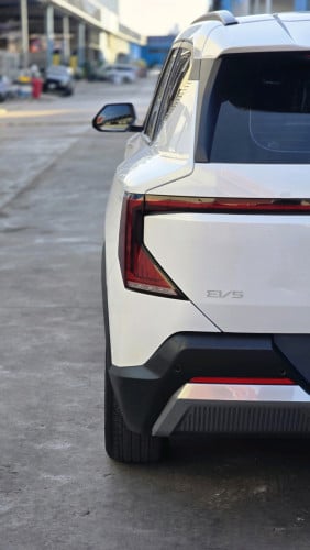 KIA EV5 2024 520km ថ្នាំស៊ីន1ជុំ