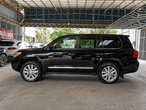 Land Crusier 2013 VIP
