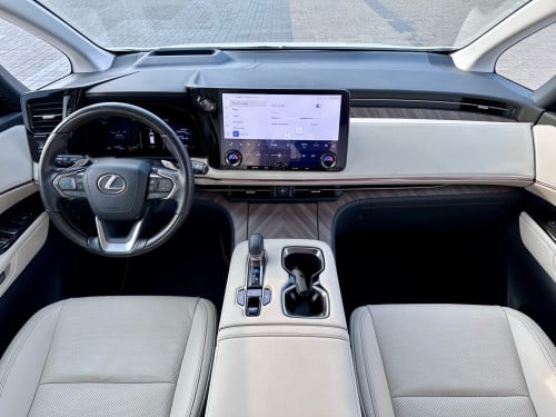 Lexus LM350h 2024 Spec Europe Full Option