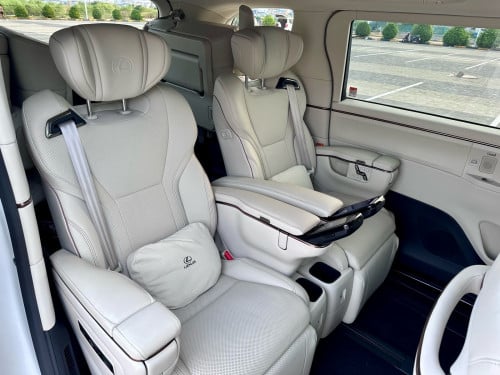 Lexus LM350h 2024 Spec Europe Full Option