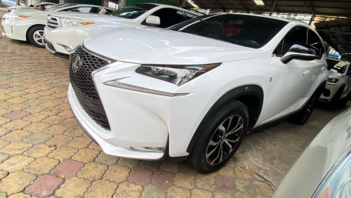 LEXUS NX200T F-SPORT 2016