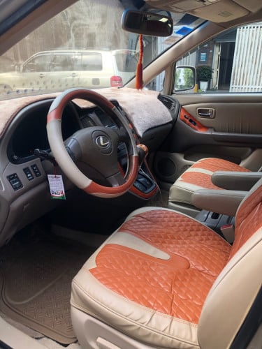 Lexus RX 300 2002 ប៉ុង1 ពណ៏ទឹកមាសថ្មីអស់ទាស់
