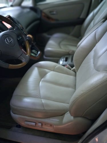 Lexus Rx 300 full Option p 2