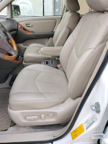 Lexus Rx 300 full Option p 2