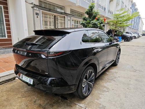 Mazda EZ60 មិនទាន់មានស្លាកលេខ4000km ថ្មី 36999