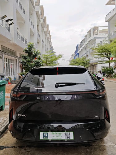 Mazda EZ60 មិនទាន់មានស្លាកលេខ4000km ថ្មី 36999