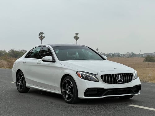 MERCEDES-BENZ C300 Year: 2015 Option: AMG PACKAGE