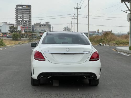 MERCEDES-BENZ C300 Year: 2015 Option: AMG PACKAGE