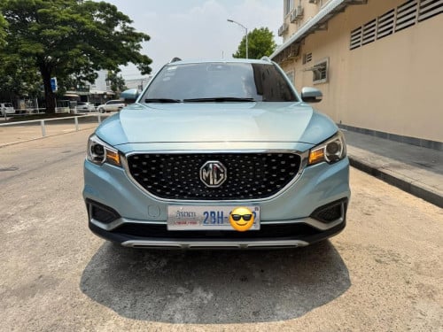MG ZS EV 2020 អគ្គិសនីសុទ្ធ សាកសមសម្រាប់ប្រើក្នុងក្រុង