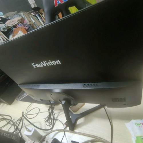 Mornitor 24nich 120hz 60$