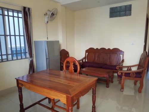 Nice 1Bedroom +2Baths Apartment Big balcony Russian Market
