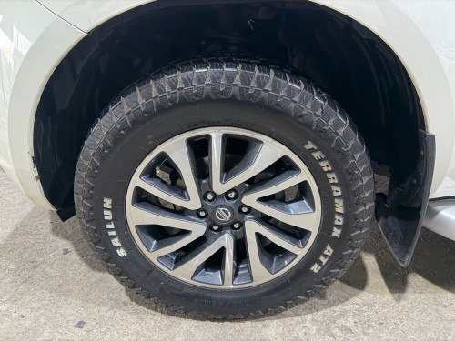 Nissain Navara 2020