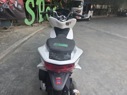 PCX125 2017model ទើបមកដល់ពីប្រទេសជប៉ុនមកឃ្លាំងយើងខ្ញុំ