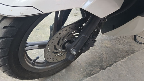 PCX125 2017model ទើបមកដល់ពីប្រទេសជប៉ុនមកឃ្លាំងយើងខ្ញុំ