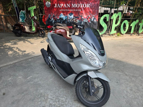 PCX125cc ទើបមកដល់ពីប្រទេសជប៉ុនមកឃ្លាំងយើងខ្ញុំ