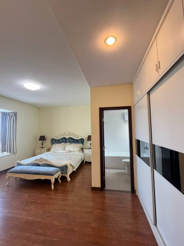 Penthouse 5Bedroom For rent