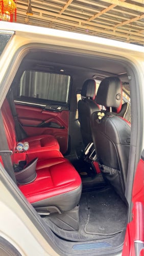 Porsche Cayenne2016 I've driven it very little, no major repairs needed