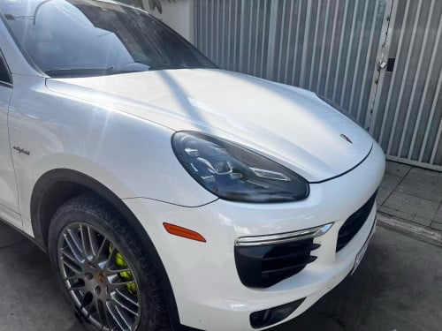 Porsche Cayenne2016 I've driven it very little, no major repairs needed