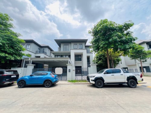 Queen villa for rent