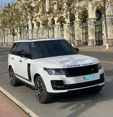 Range Rover Voque HSE 2014 Full Option សំបកនឹងយ៉ានថ្មី​ 4គ្រាប់​ ម្ចាស់ផ្ទាល់​ ទើបតែបានជាង 70000Km