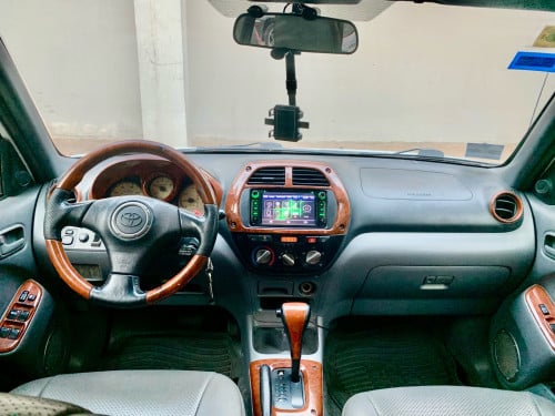 RAV4 2001 P1 White PNH Sen Sok