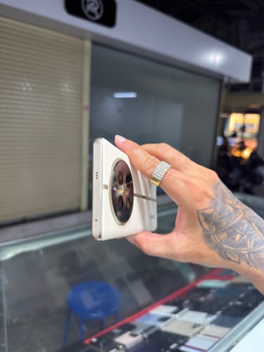 Realme 12 Pro 5G Global សុីម២ , Ram8GB HD256GB Phone Condition 97% , ម៉ាស៊ីនសានុំហ្សីន