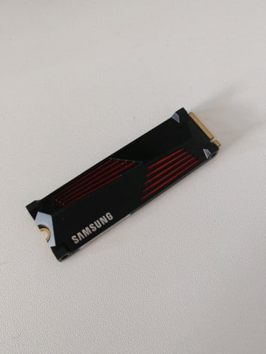 samsung 990Pro 4T Heatsink ( new 99.99% )